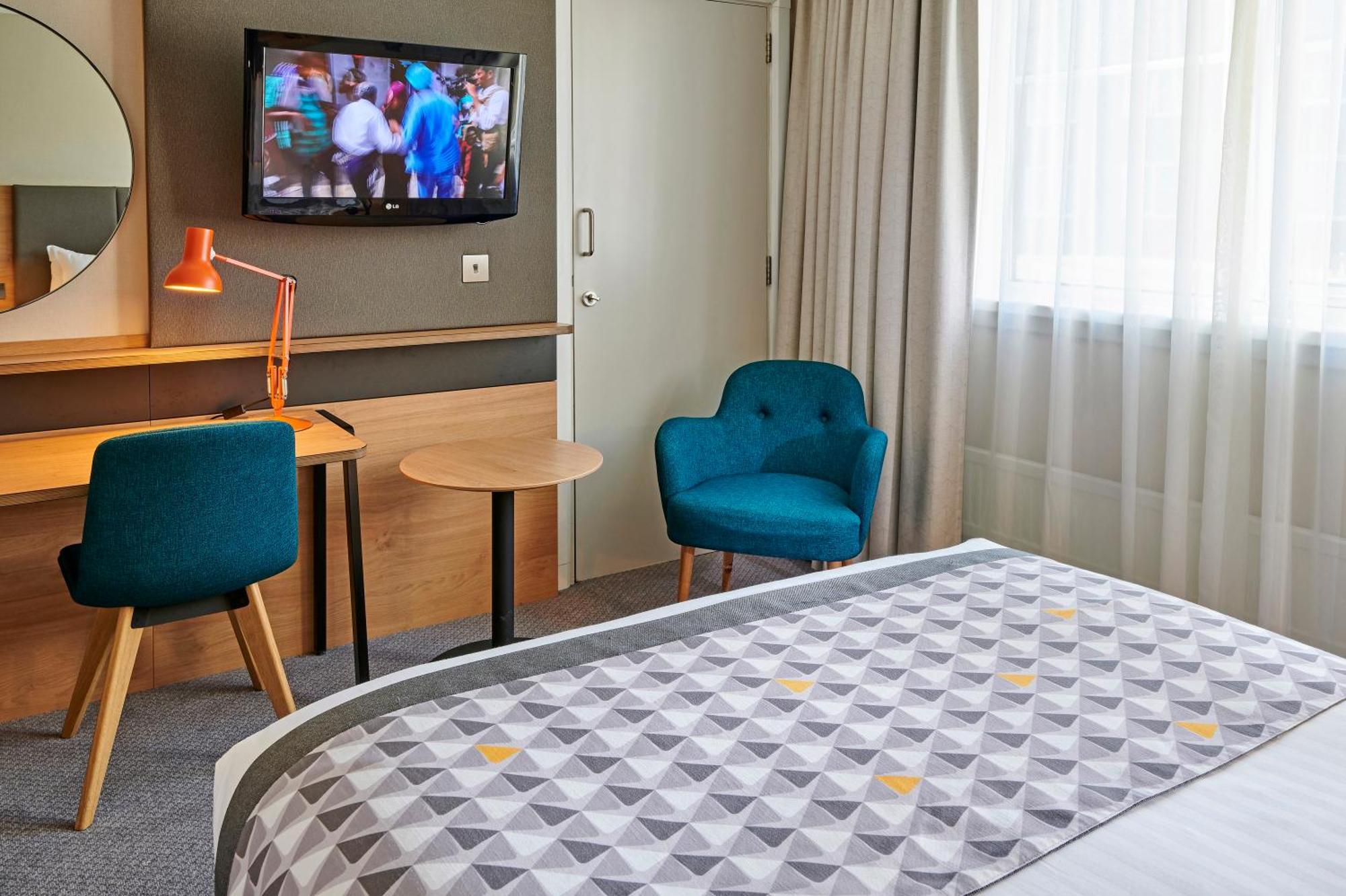Holiday Inn Farnborough By Ihg Room photo